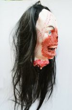 Life Size Halloween Props Severed Head Blue Eye - Image 10